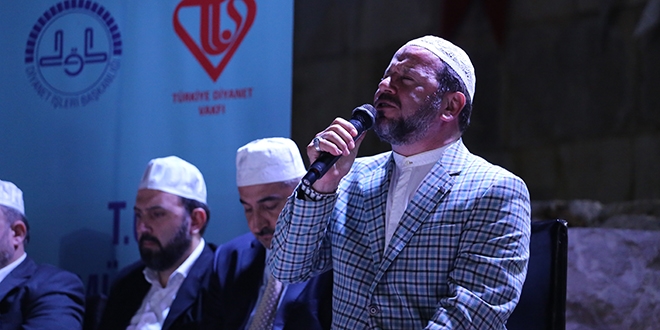 Dünyanın ilk meclisinde Kur'an-ı Kerim ziyafeti