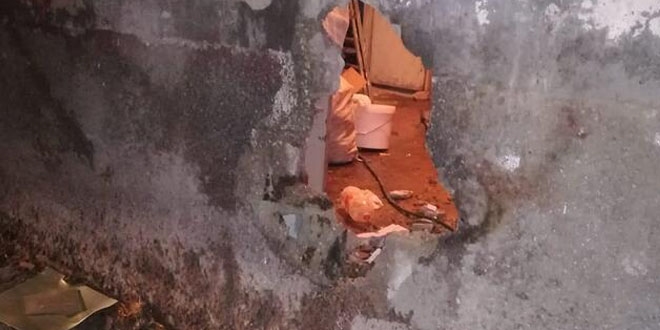Akçakale Kaymakamlığı'na havan mermisi düştü... Yaralılar var