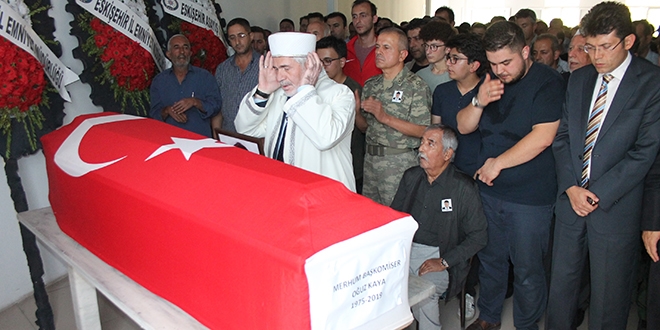 Kalp krizi geçiren başkomiser hayatını kaybetti