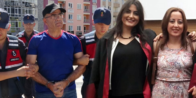 Doktor kızını 14 kurşunla öldüren cani eşinden boşanamıyor