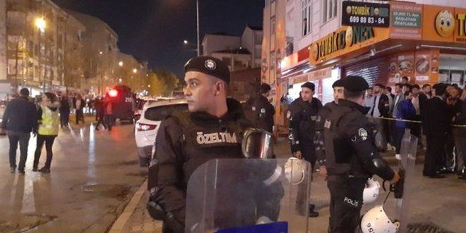 Esenyurt'ta polisle çete üyeleri arasında çatışma