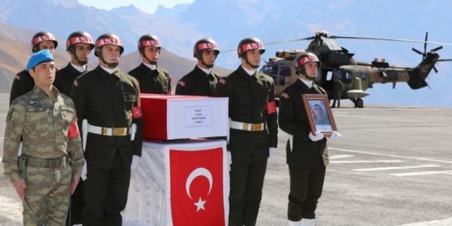 Şehit Piyade Onbaşı Onur Yavan toprağa verildi
