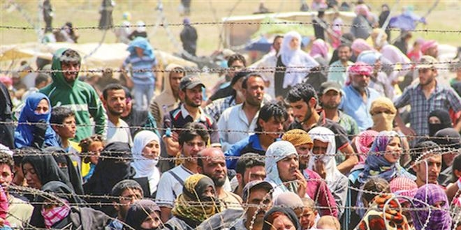 750 bin Kürt YPG'den kaçtı