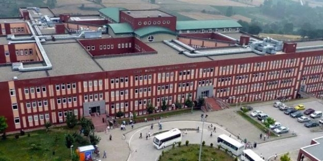 Sınav sorularını satan öğretim görevlisi açığa alındı