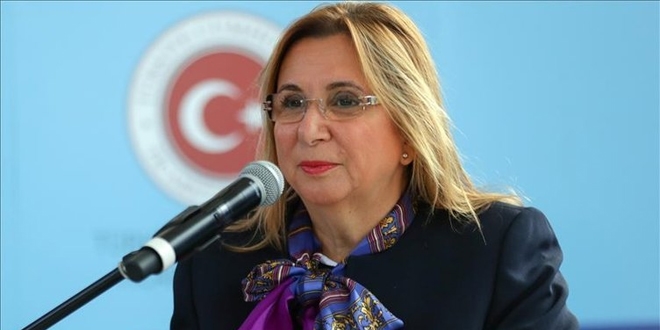 Bakan Pekcan'dan, esnafa kredi �demelerinde kolayl�k a��klamas�