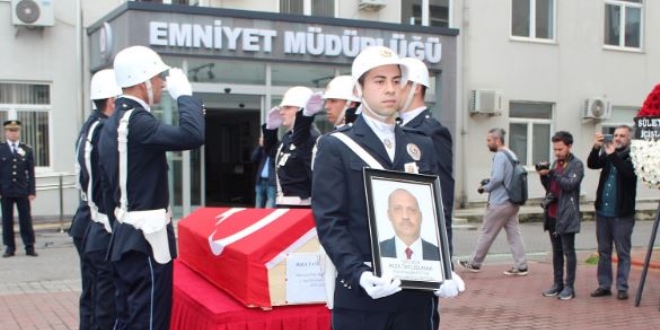 Hayatını kaybeden Polis Başmüfettişi toprağa verildi