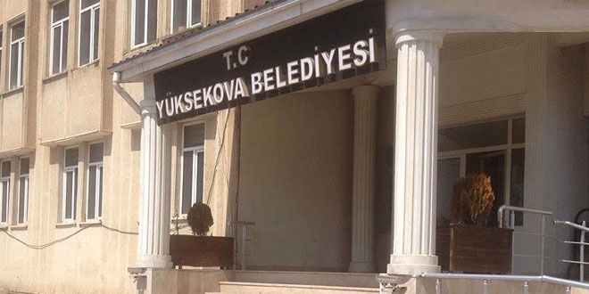 Üç HDP'li belediyeye kayyum atandı
