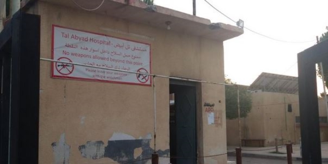 PKK'llar Tel Abyad Hastanesi'nin malzemelerini yakm