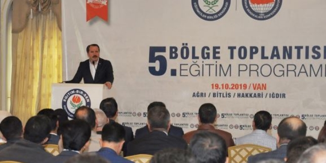 'Öğretmenler arasında ayrımcılık olmaz, olmamalıdır'