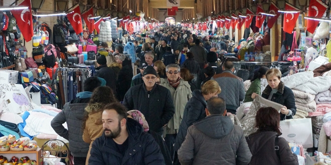 Bu ilin nüfusu hafta sonları 10 bin artıyor