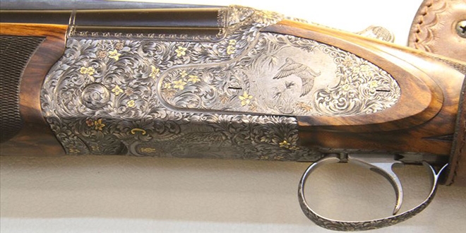 Alt�n i�lemeli t�fekler ikinci el otomobil fiyat�na sat�l�yor