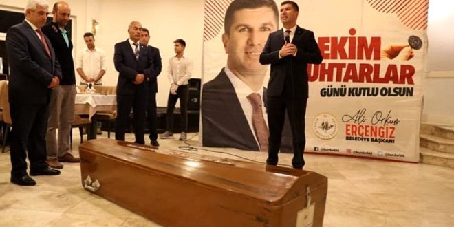 Belediye Başkanı, muhtarlara tabut hediye edecek