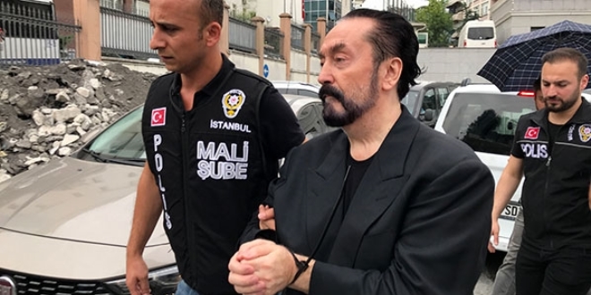 Adnan Oktar organize suç örgütü davası ertelendi