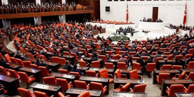Meclis'te 'Haydarpaşa ve Sirkeci Garı İhalesi' tartışması