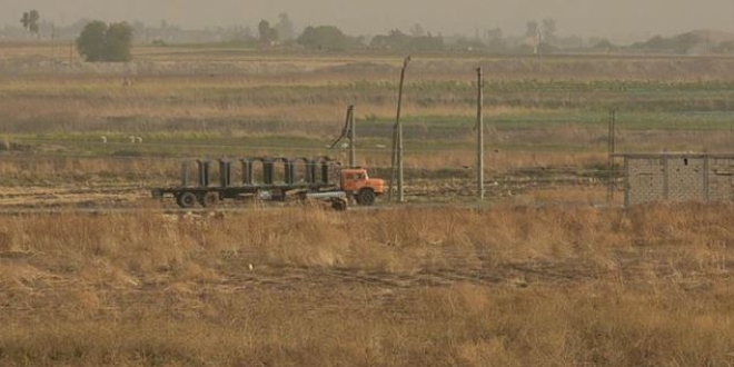 YPG/PKK, Aynularab'da tünel ve hendek kazıyor