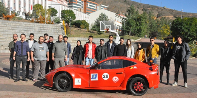 Üniversitede üretildi, saatte 110 km/s hıza ulaşabiliyor