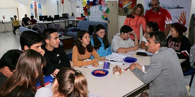 Önce atıcılık antrenmanı sonra matematik dersi