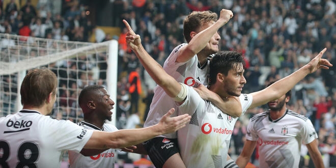 Galatasaray derbide yine gülemedi