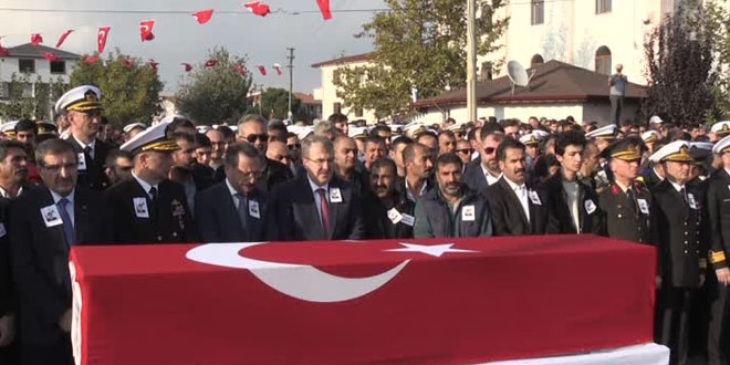 Şehit Teğmen Kamuran Ablak son yolculuğa uğurlandı