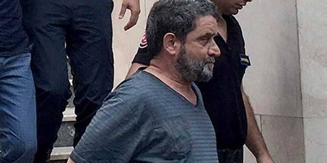 Kapatılan Zaman gazetesi yazarı Türköne'ye 'hakaret'ten ceza