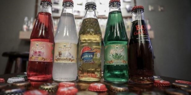 Tarihi semtin gazozcusu müşterilerine nostalji yaşatıyor