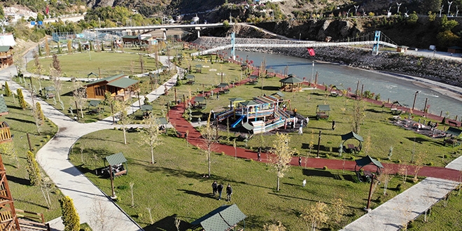 Tunceli'yi değiştiren slogan 'Tanımakla başlar her şey'