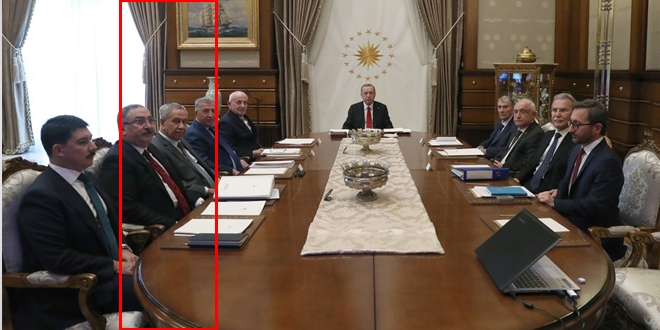 YİK'te, Bülent Arınç'ın oturma yeri değişti