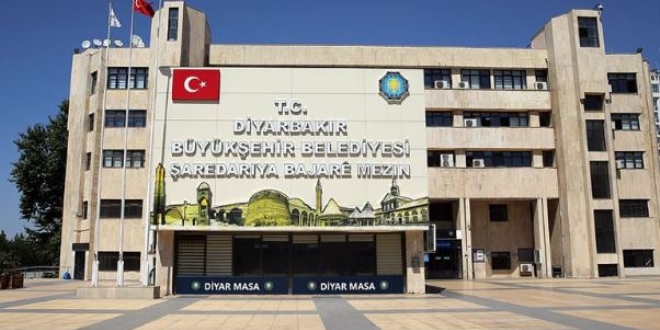 Diyarbakr'da 'muhtar saati' uygulamas