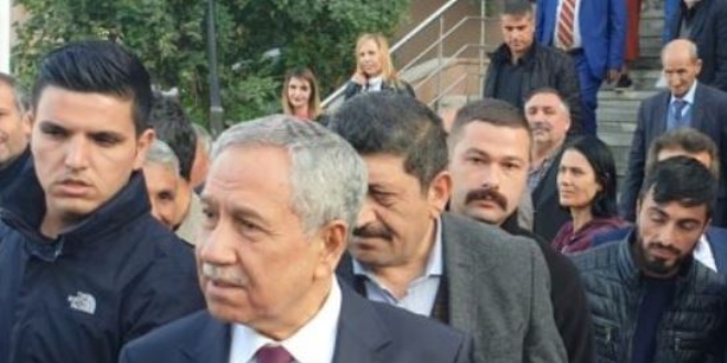 Arınç: AK Parti Türkiye'nin sigortası ve bu sigortayı attırmamak lazım