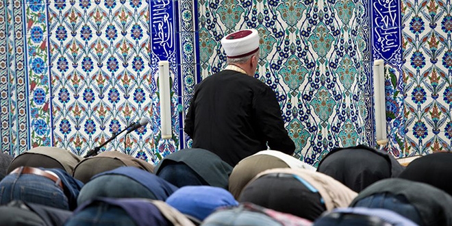 Almanya'da görev yapacak din görevlilerine Almanca şartı