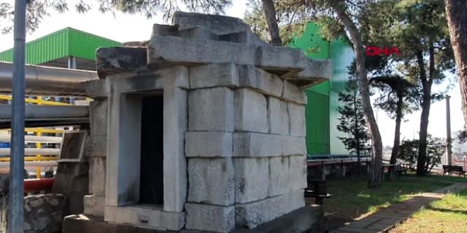 2 bin 400 yıllık mezar odası, fabrikada korunuyor