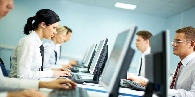 2020 yılı Yıllık Programı'nda kamu personeline yönelik neler var?