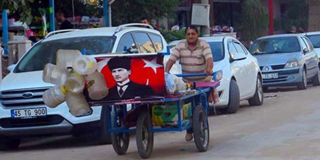 Hurdacının Atatürk sevgisi