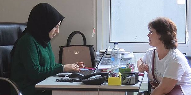 Bakıcı şiddetinden tedirgin olan ailelere çözüm önerisi