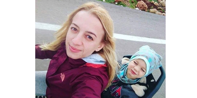 Nöbetten dönen Özlem hemşire kazada hayatını kaybetti