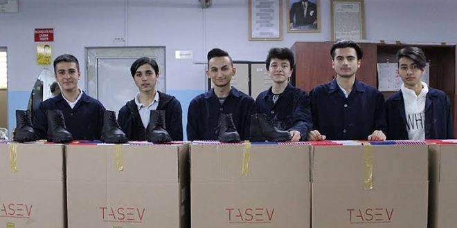'Meslek lisesinden mezun olan öğrenciler bu sektörde hemen iş bulabilir'