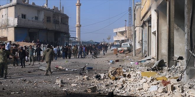 Türkiye'den Tel Abyad'a yol ve elektrik hizmeti