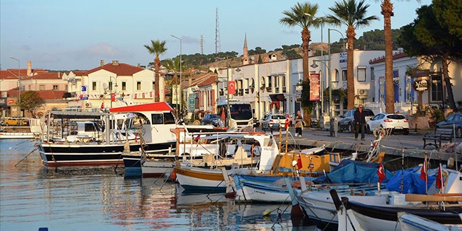 Kuzey Ege'de 'ara tatil' hareketliliği