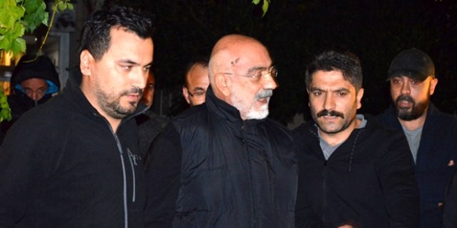 Ahmet Altan'ın tahliye talebi reddedildi