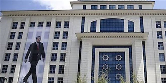 AK Parti'de yenilenme ve gençleşme atağı
