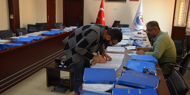 Belediye başkanının maaşı öğrencilere burs oldu