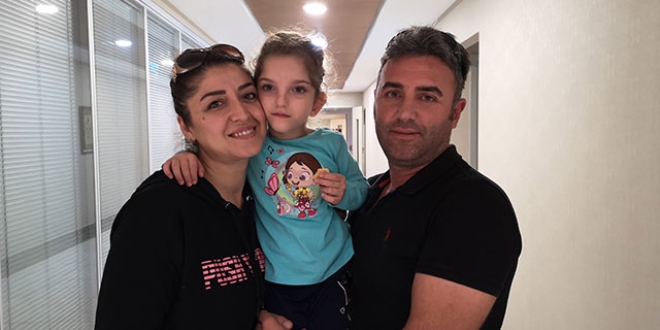 'Yaşamaz' dedikleri Eylül şimdi okula gidiyor