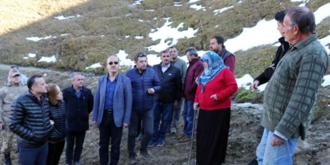 Yayla sakinleri 'Dipsiz Göl'ün kapatılmasını istedi