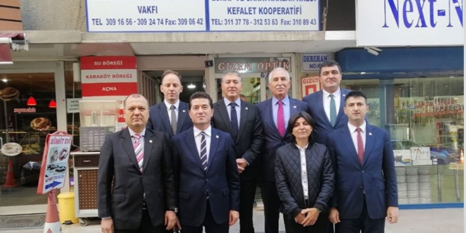 CHP'li vekiller yanlış vakıf binasına gitmişler