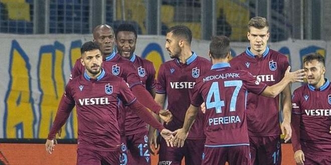 Trabzonspor 3 puan 3 golle ald