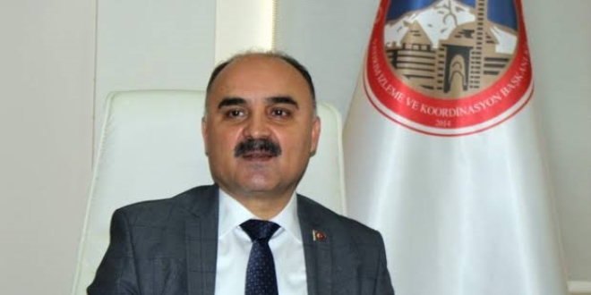 Vali, kadına şiddet panelinde numarasını paylaştı