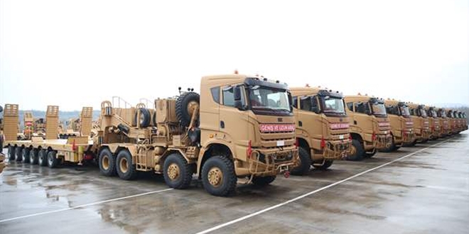 BMC ve Öztreyler 72 tank taşıyıcıyı MSB'ye teslim etti
