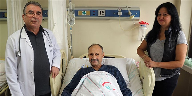 Karnındaki ağrının nedeni 20 kilogramlık kitleymiş
