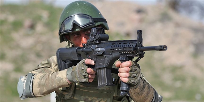 Güvenlik güçlerinin milli tüfek sayısı 52 bini geçti