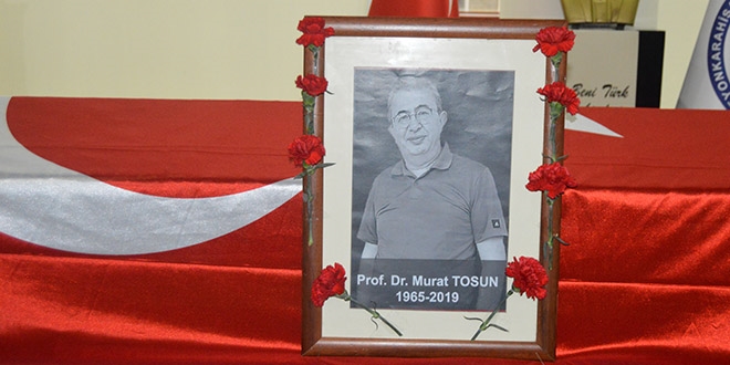 Prof. Dr. Murat Tosun i�in AFS�'de t�ren